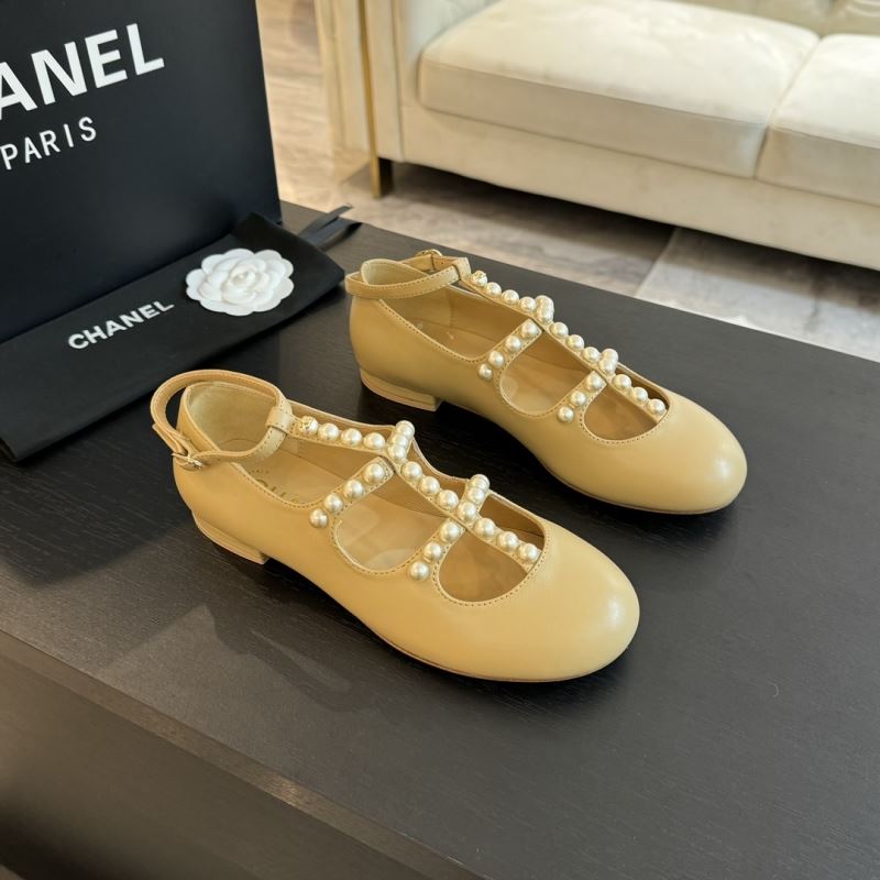 Chanel Low Shoes